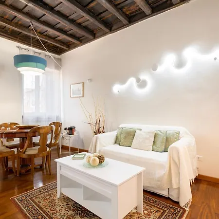 Trastevere House With Balcony,quiet New