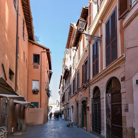 Trastevere House With Balcony,quiet New Rzym
